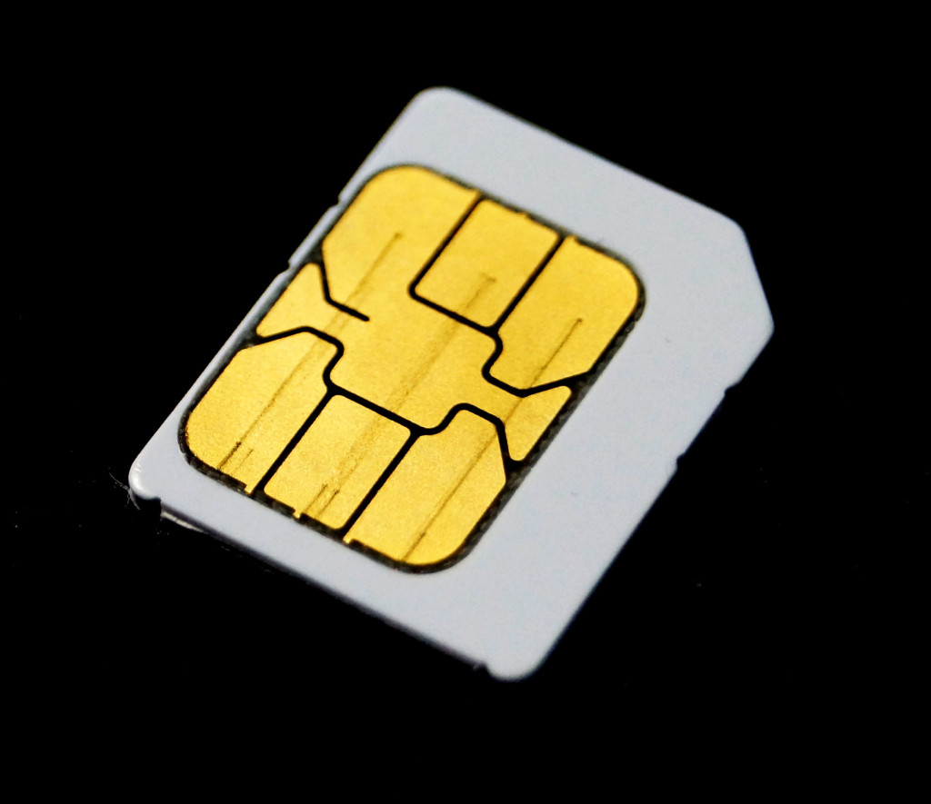 24 сим карты. SIM-карта БАМБЛБИЛАЙН. Gold SIM karta logo vector.