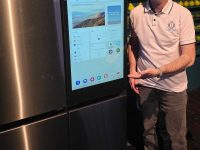 A Fridge that cuts food wastage